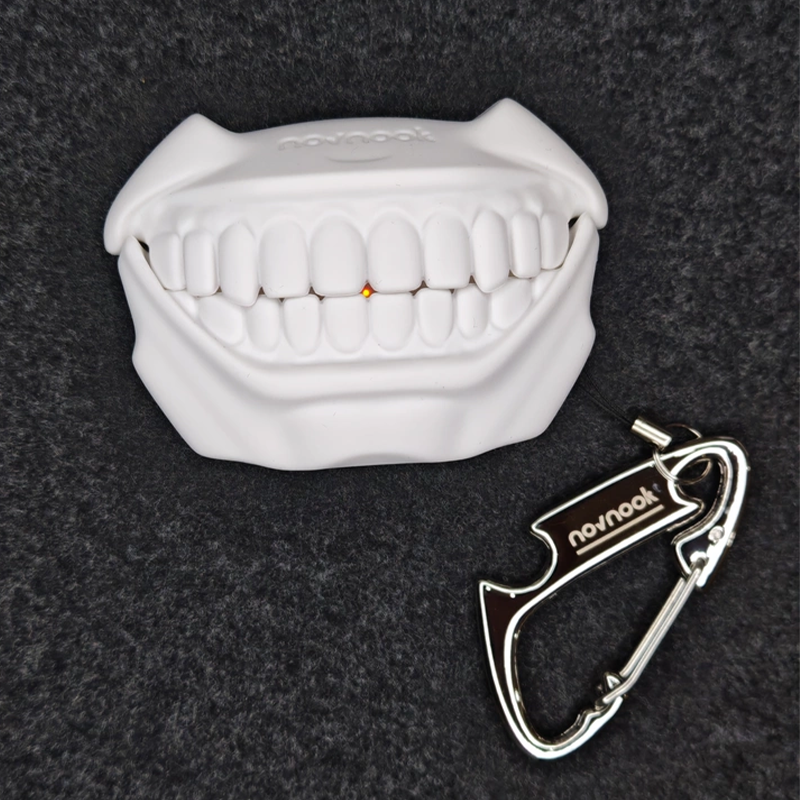 アンプレゼントスマイルケース【AirPods(エアーポッズ)】