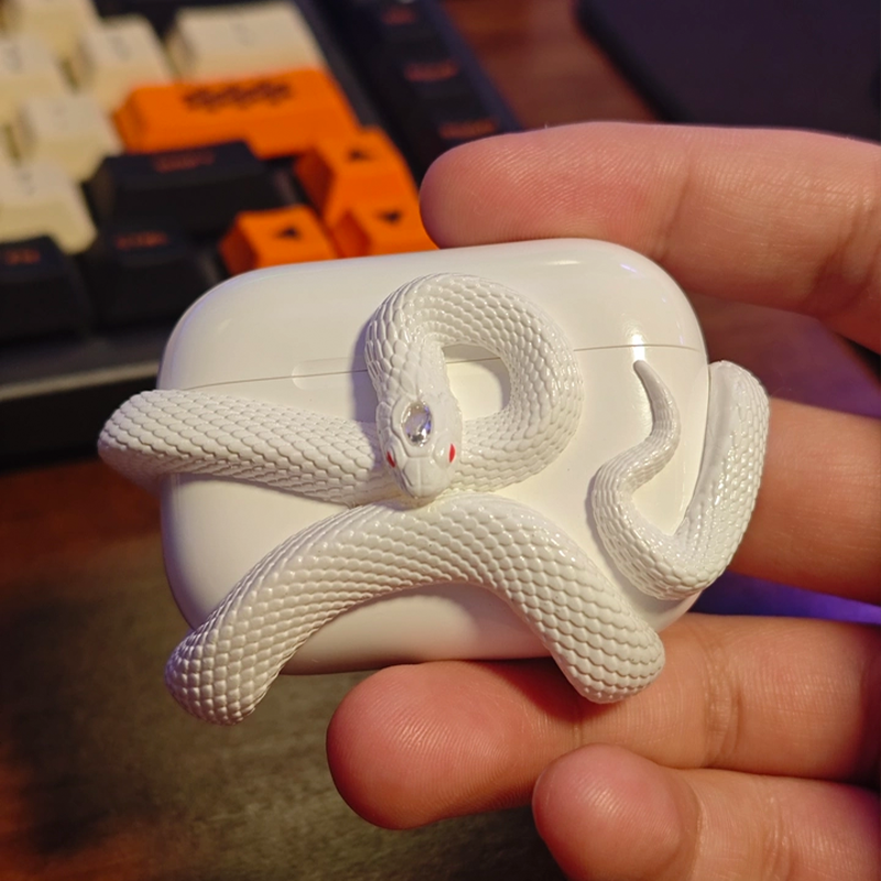 スネークインタングルドプレミアムケース【AirPods(エアーポッズ)】