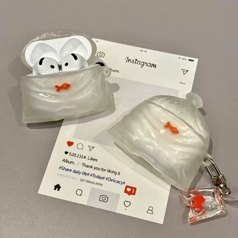 バッグウィズゴールドフィッシュケース【AirPods(エアーポッズ)】