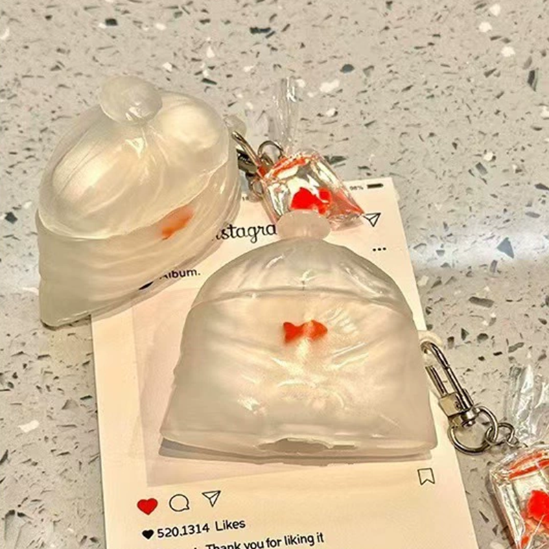 バッグウィズゴールドフィッシュケース【AirPods(エアーポッズ)】