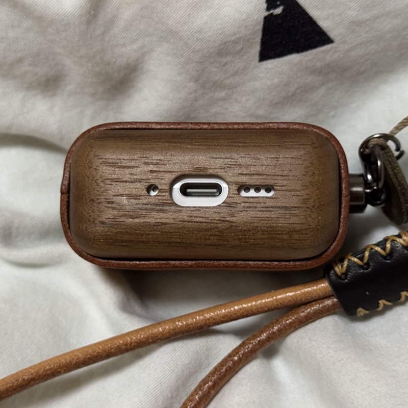 キャットフェイスプレミアムケース【AirPods(エアーポッズ)】