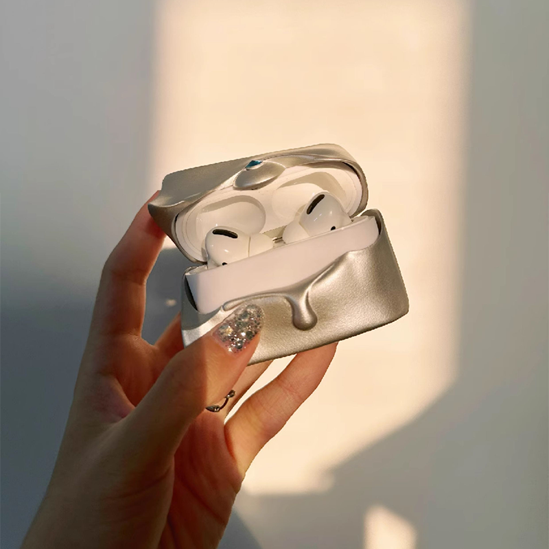 シルバーワンアイプレミアムケース【AirPods(エアーポッズ)】