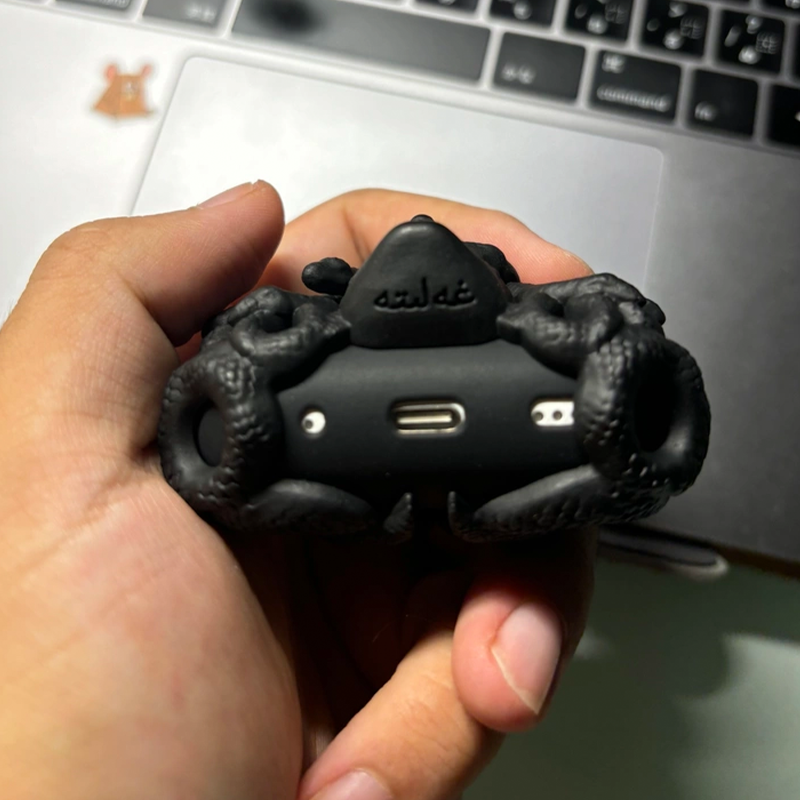 メデューサプレミアムケース【AirPods(エアーポッズ)】