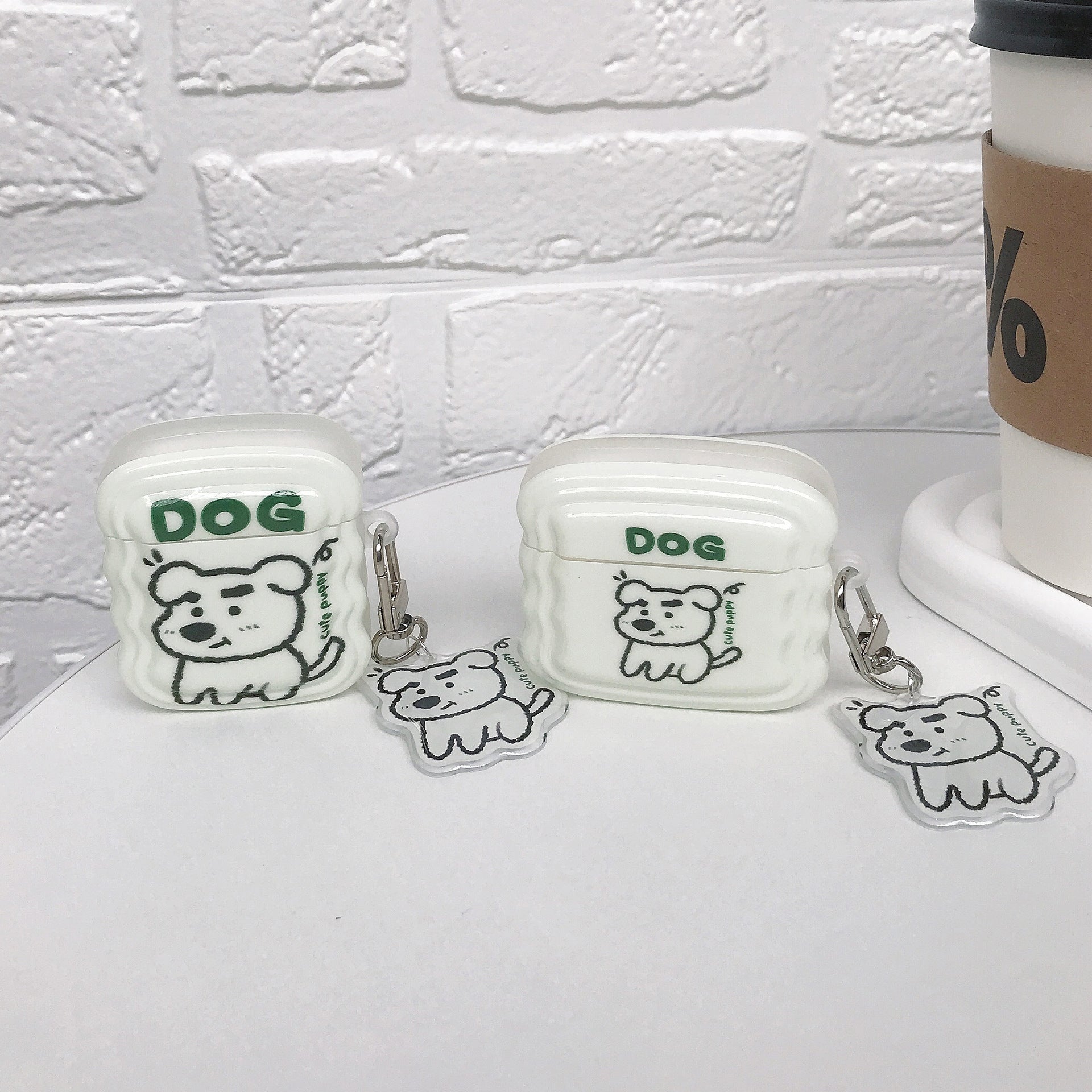 ホワイトパピーシリコンケース【AirPods(エアーポッズ)】