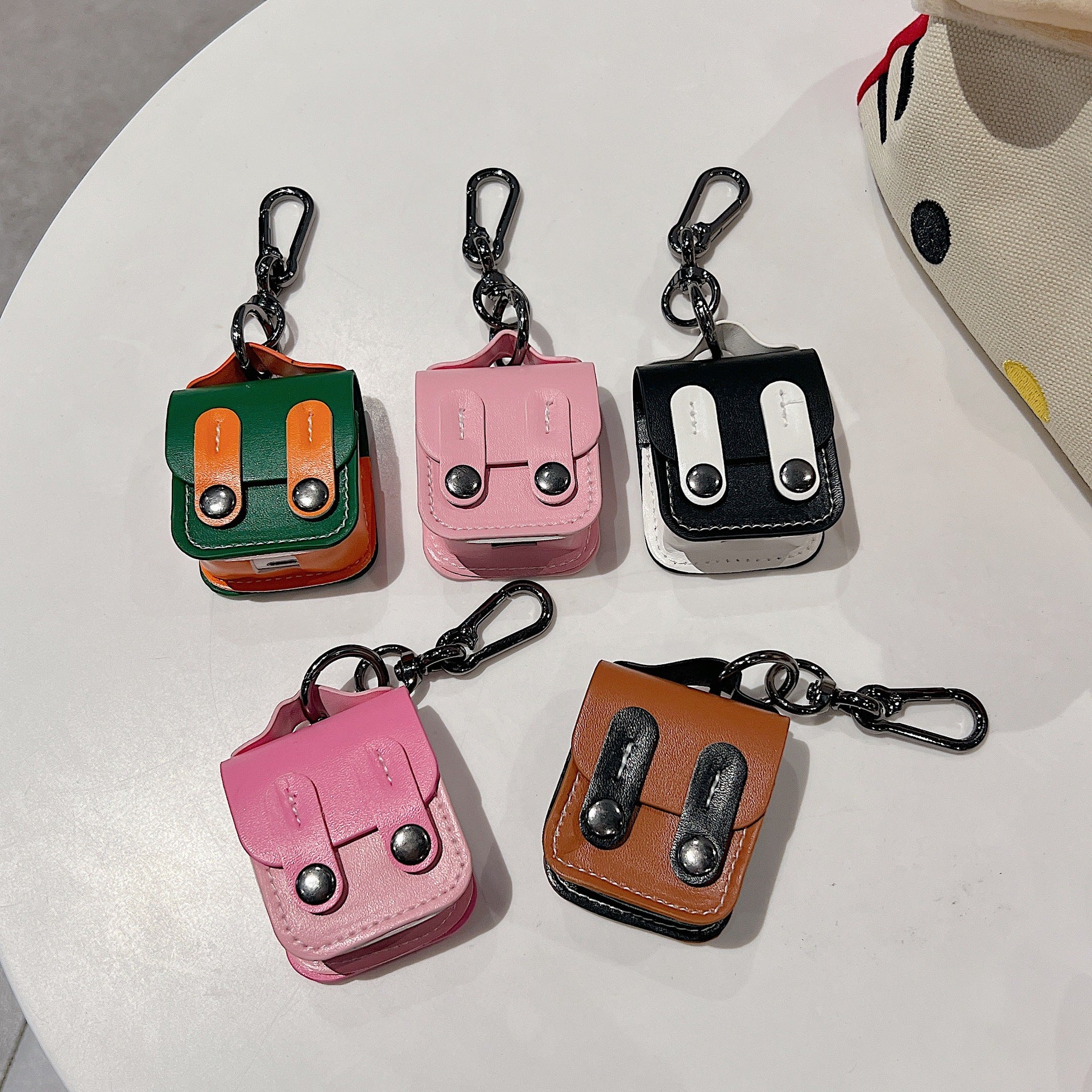 ダブルボタンレザーケース【AirPods(エアーポッズ)】