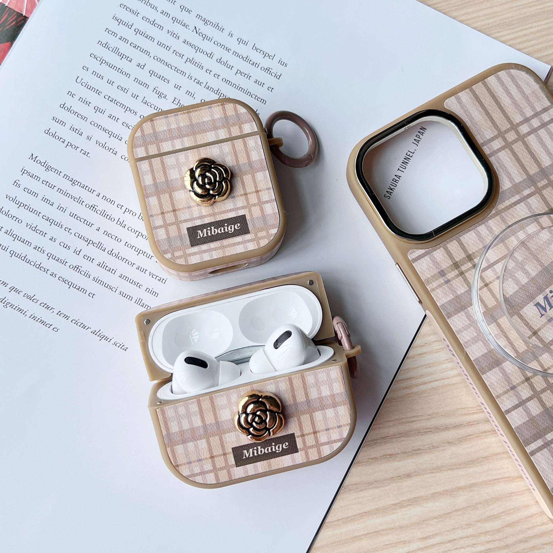 プレイドスタイルケース【AirPods(エアーポッズ)】