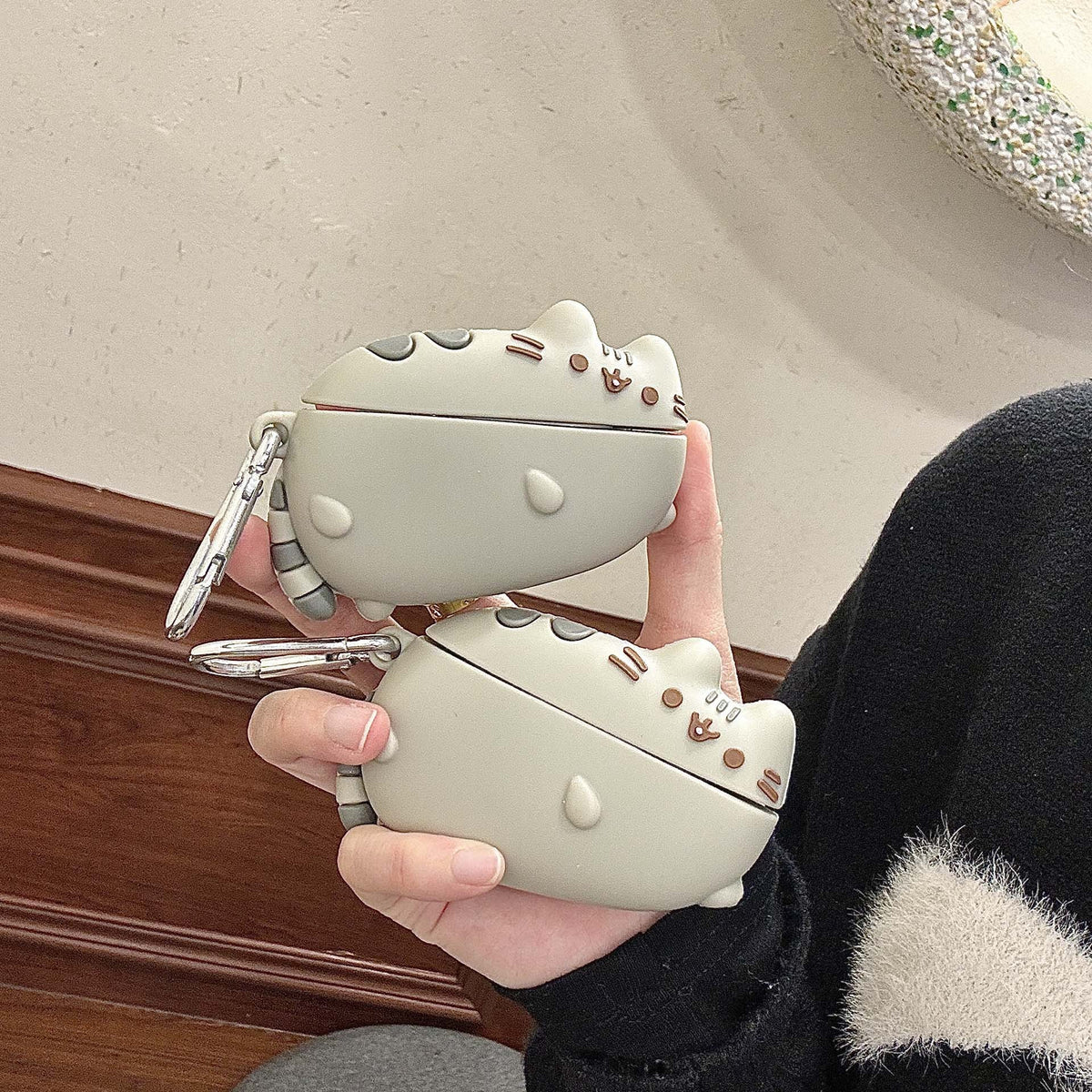 ローリングキャットシリコンケース【AirPods（エアーポッズ）】